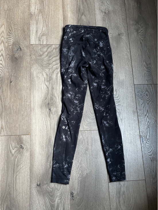 Pants - Lululemon Black and Gray Patterned Leggings Size 0